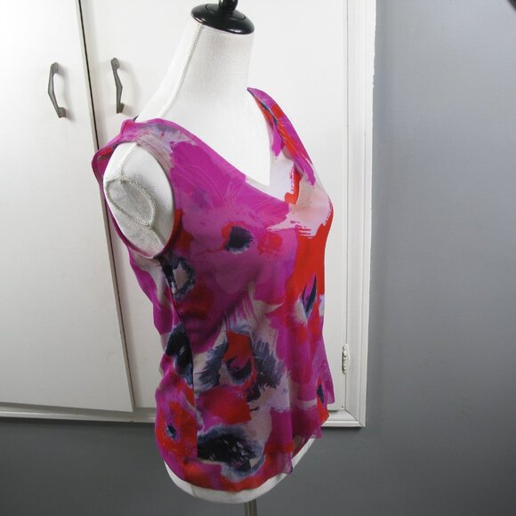 INC Magenta/Red Floral Lightweight Sleeveless Blouse Size Medium - Picture 5 of 6